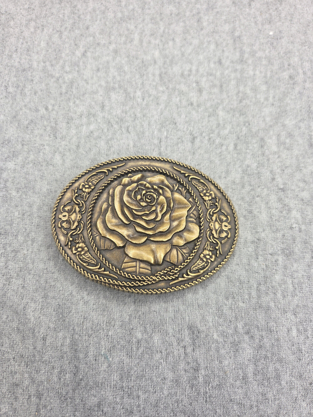 Womens Brass Oval Belt Buckle 3D Raised Rose Rope Texture Floral Scrollwork